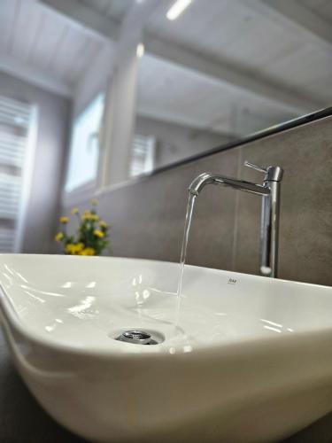 Bilik mandi di B&B La Campana Salentina