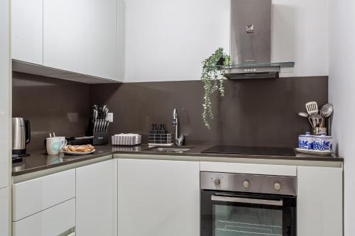 iFlat Cozy and Elegant apt near Spanish Steps