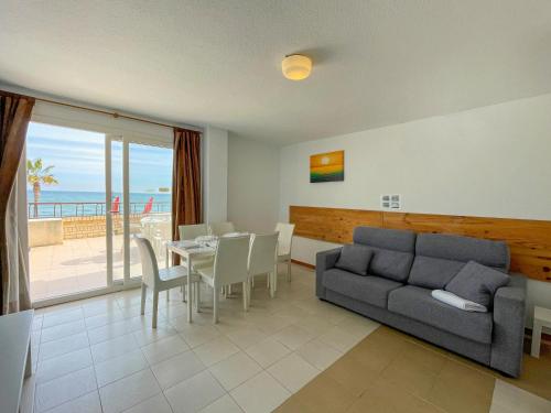 Apartamentos Oropesa Primera Línea 3000