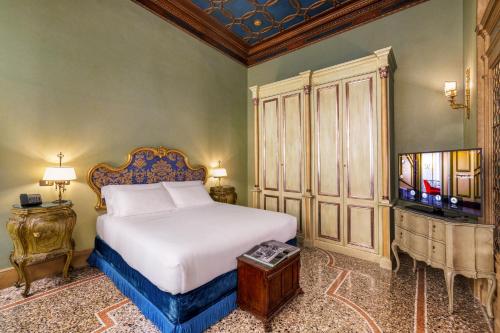Hotel Locarno photo 141