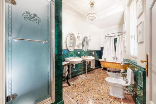 Hotel Locarno photo 155