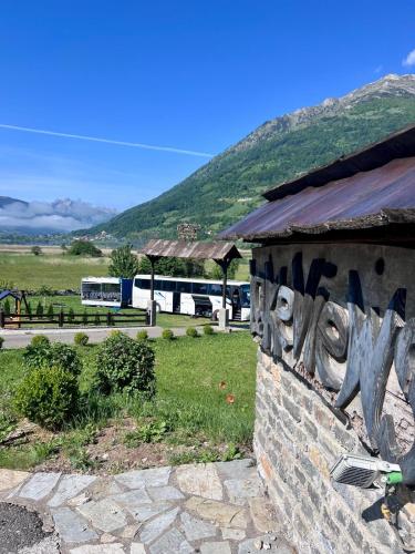 Gallery image of Camp Hotel Lake Views in Plav
