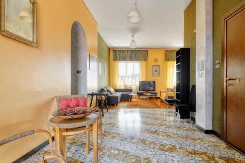 Hostmate - Milano - Tunisia - Porta Venezia