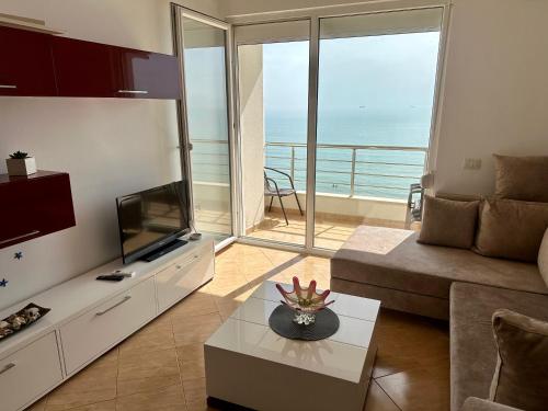 Petra Seaview Apartment