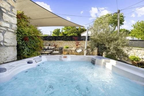 Casa Regina in Kršan - Haus für 6 Personen