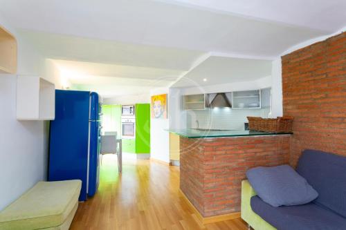 Modern Eixample Flat with Private Terrace