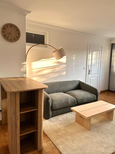 123 - Appartement spacieux pour 8 personnes à Paris