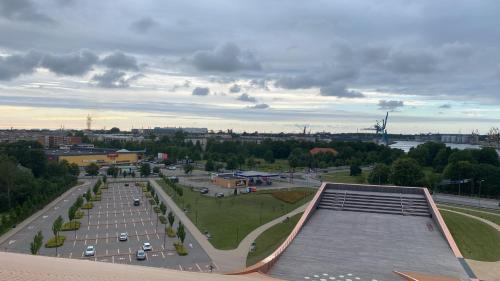 El barri de l'apartament o un barri que hi ha a prop