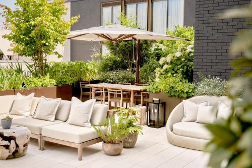 1 Hotel Mayfair — Balcony/Terrace