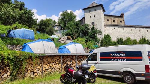 Afbeelding uit fotogalerij van Stanovanie pod Starým zámkom - Camping in Banská Štiavnica