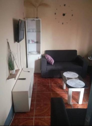 Khu vực ghế ngồi tại Saturn Central Lux Studio