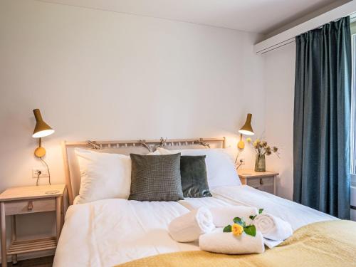 Apartment Chesa Palüdin 13 - Pontresina by Interhome