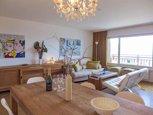 Apartment Eden Roc 56 by Interhome