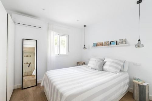 Apartamento moderno en Triana 2 dormitorios y aire acondicionado