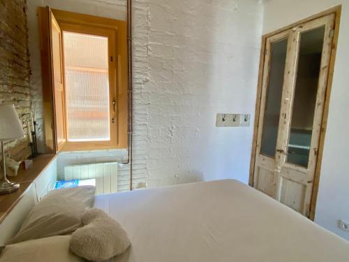 POBLENOU COZY DOUBLE BEDROOM