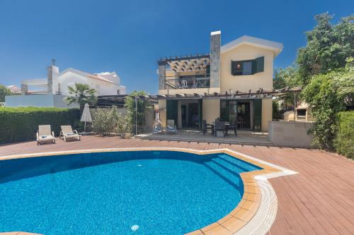 Piscina a Spetses Villa 5 o a prop