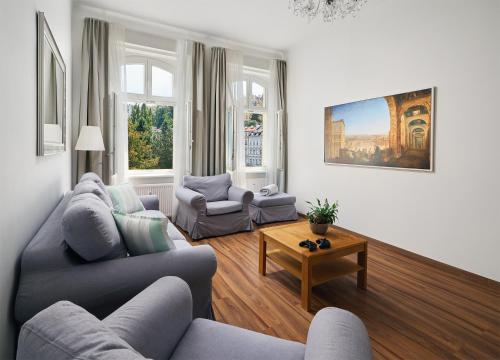 Posezení v ubytování IMPERIAL Apartments