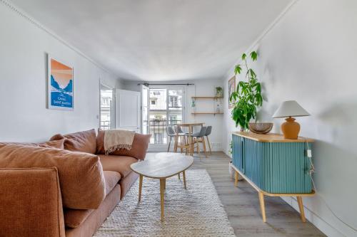 Photo de la galerie de l'établissement Faubourg St Martin - Canal Saint Martin Chaleureux appartement, à Paris