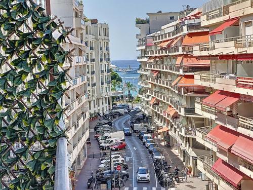 57m2 - 2 chambres, terrasse, Croisette-Martinez