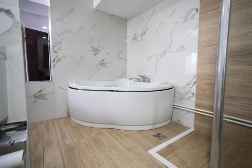 Koupelna v ubytování Garni Hotel Palma