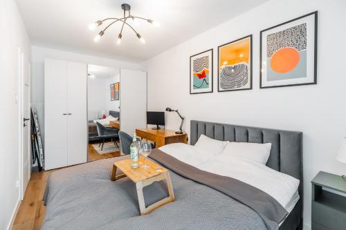 Kraków Bagry Apt - Parking, Balcony, Workspace - by Rentujemy