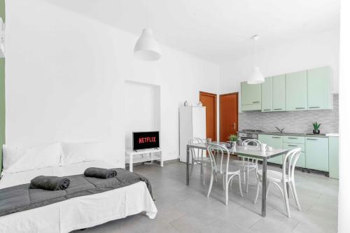VE2 [Isola] Cool Apartment • Exclusive •