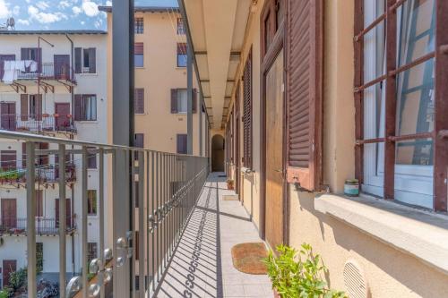 VE2 [Isola] Cool Apartment • Exclusive •