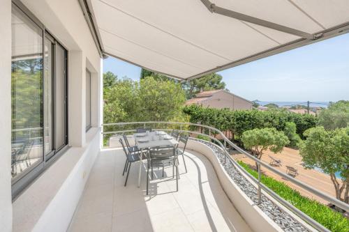 Μπαλκόνι ή βεράντα στο VILLA VUE MER AVEC PISCINE PRIVÉE pour 4 à 6 Personnes WIFI