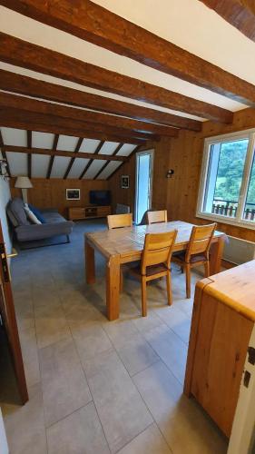 Agréable T3 entre lac et montagne