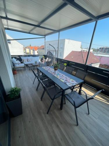 Balkón nebo terasa v ubytování Apartman 100JIĆ