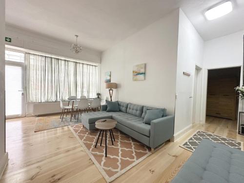 ROD 1 cozy city apartment photo 10