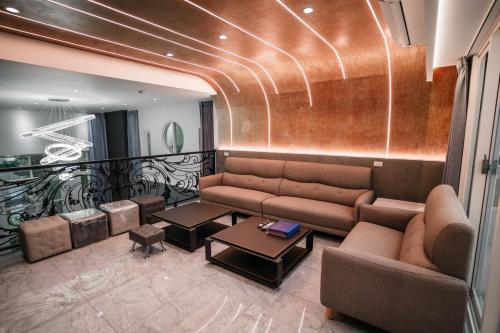 Un lugar para sentarse en 8 Building