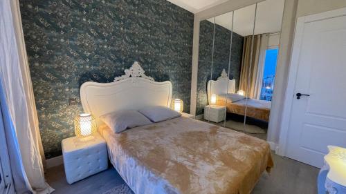 Spacious Penthouse with big private terrace & view