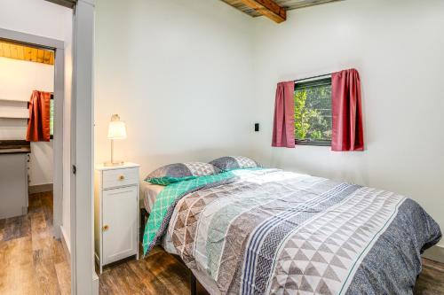 Gambar di galeri bagi Dandridge Home on Douglas Lake with Hot Tub and Dock! di Dandridge