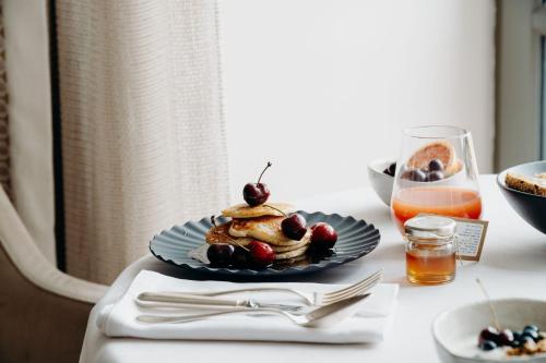 Еда / где поесть недалеко от отеля