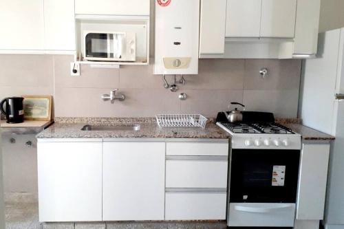 Dapur atau dapur kecil di Dpto Vintage Inés