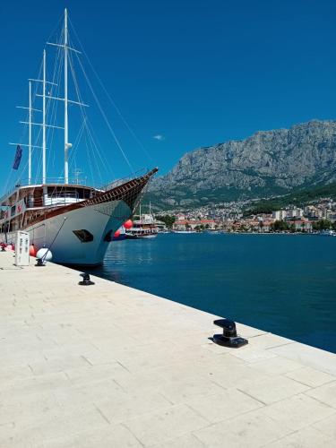 Apartments Jarak near beach