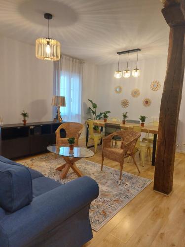 Habitación en aPartamento con zonas comunes compartida HP