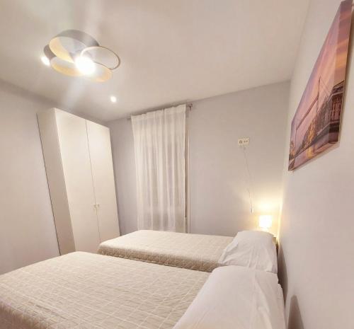 Habitación en aPartamento con zonas comunes compartida HP