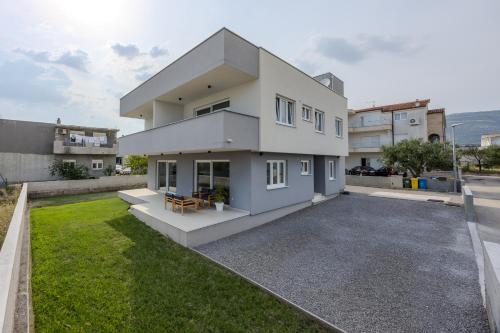 San Sebastian Apartments