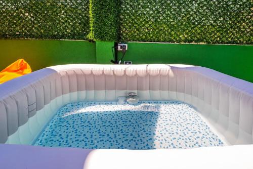 Ảnh trong thư viện ảnh của The City Center Penthouse by PS ở Durrës