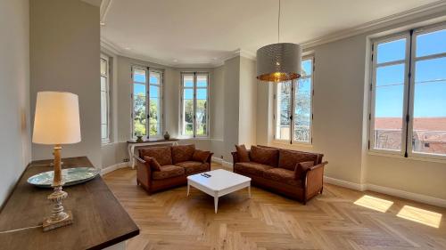 Villa Les Beaux Jours - Vue mer - Piscine - Jardin - Centre ville
