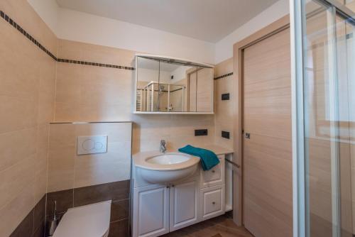 Ένα μπάνιο στο Appartamento Dina