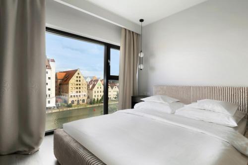 Blue Raven Motlawa Studio