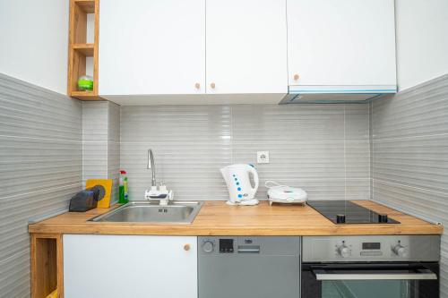 Foto Balkan Beauty Stays by He-Ra Apartments Skopje 3