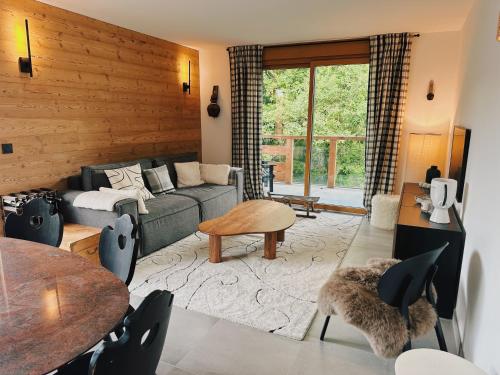 L'Olympe de Combloux - Terrasse & balcon sur la forêt