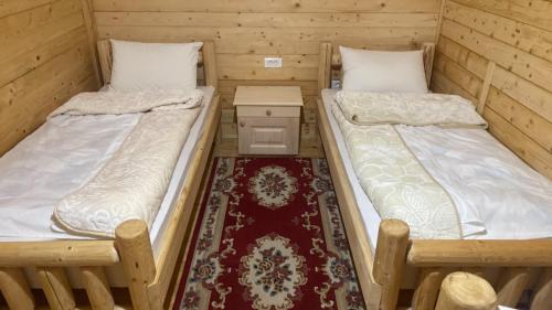 Koljensic house and bungalowsにあるベッド