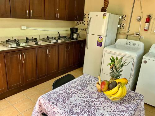 Kuchyň nebo kuchyňský kout v ubytování Casitas de la Paz