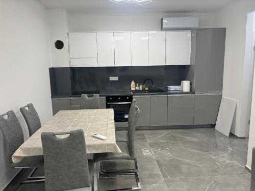 Apartman TINI 3
