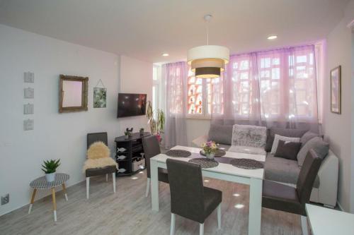 Lux apartment Draga with balkony